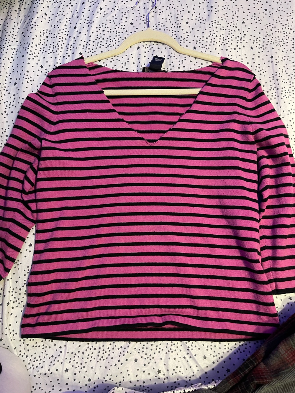 Jones New York Pink and Black Striped V‑Neck Top/ sweater
